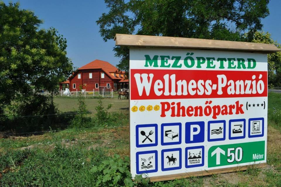 Roenk-Wellness Panzio Mezopeterd Bed & Breakfast Dış mekan fotoğraf